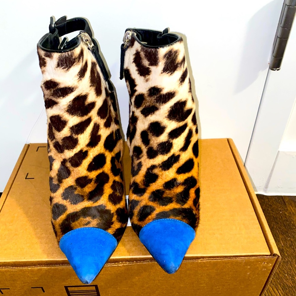 Giuseppe Zanotti Calf Hair Cap-Toe Bootie, Leopard/Blue … Well Taken Care Of !